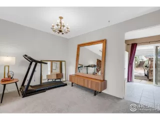 Photo #5: 1033569 Listing 