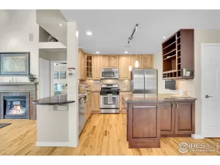 Photo #4: 1033579 Listing 