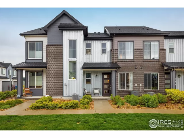 MLS: 1034023 Condo For Sale