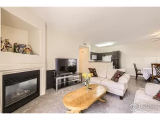 Photo #3: 1034198 Listing
