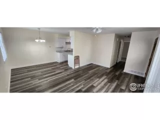 Photo #3: 1034336 Listing
