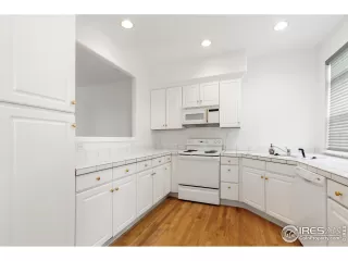 Photo #5: 1034679 Listing 