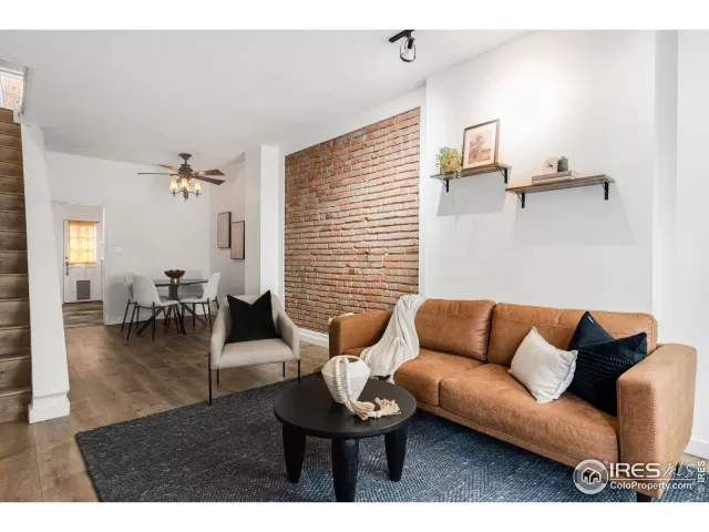 MLS: 1034831 Condo For Sale