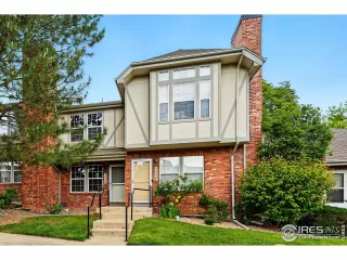 Photo #3: 1034892 Listing