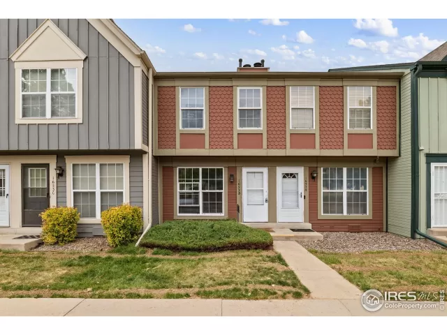 MLS: 1035080 Condo For Sale