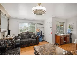 Photo #4: 1035550 Listing