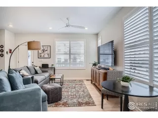 Photo #5: 1035852 Listing