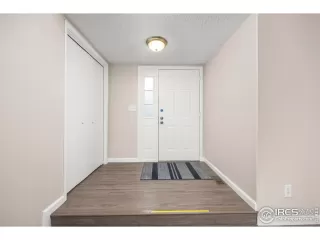 Photo #4: 1035924 Listing