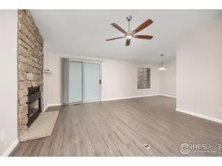 Photo #6: 1035924 Listing