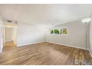 Photo #3: 1036329 Listing 