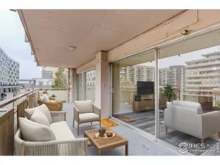 Photo #3: 1037200 Listing