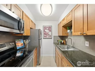 Photo #3: 1037224 Listing