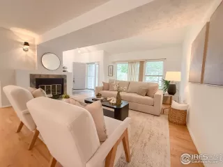 Photo #4: 1038094 Listing 