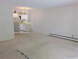 Photo #4: 1038228 Listing 