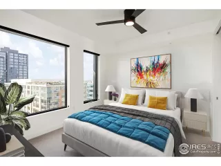 Photo #6: 1038302 Listing