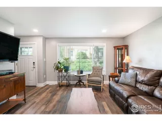 Photo #4: 1038559 Listing 