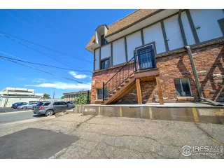 Photo #3: 1039263 Listing