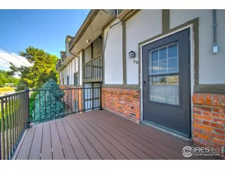 Photo #4: 1039263 Listing