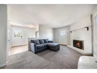 Photo #6: 1039263 Listing