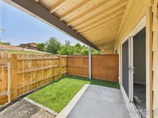 Photo #3: 1039329 Listing 