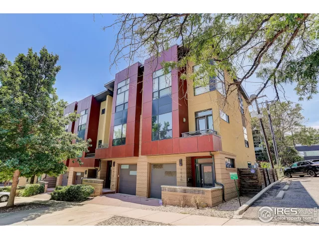 MLS: 1039423 Condo For Sale