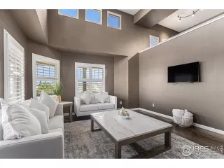 Photo #4: 1039550 Listing