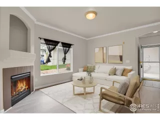 Photo #3: 1039587 Listing