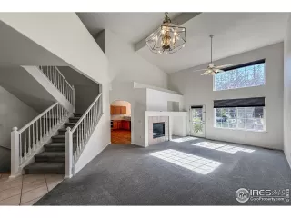 Photo #4: 1039882 Listing
