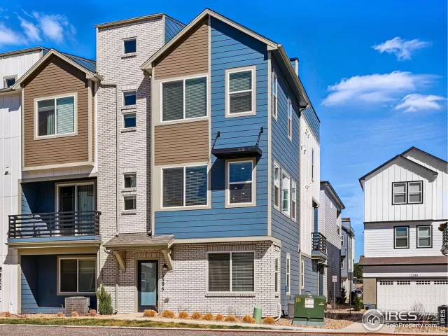 MLS: 1040023 Condo For Sale
