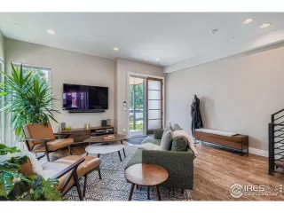 Photo #4: 1040352 Listing 