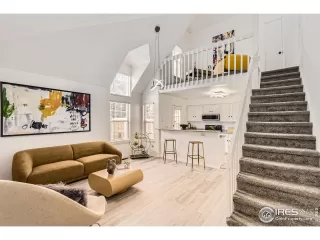 Photo #4: 1040570 Listing 