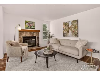 Photo #3: 1040603 Listing 