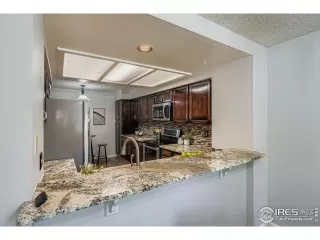 Photo #4: 1040663 Listing 