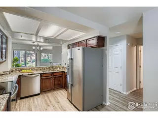 Photo #5: 1040663 Listing 