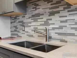 Photo #2: 1041060 Listing 