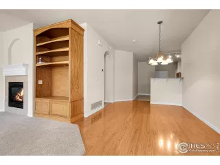 Photo #5: 1041807 Listing 