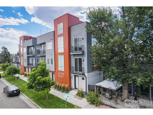 MLS: 1041995 Condo For Sale