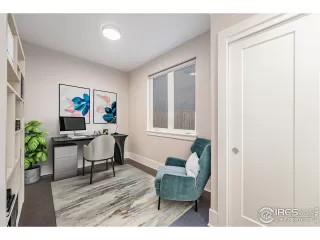 Photo #6: 1041995 Listing