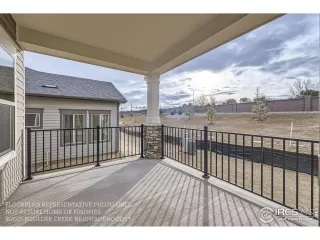 Photo #2: 1042077 Listing