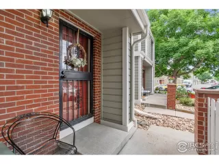 Photo #2: 1042474 Listing