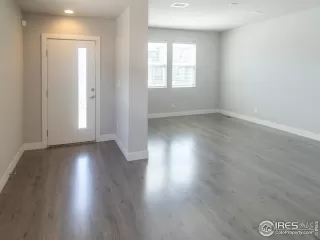 Photo #2: 1042641 Listing 