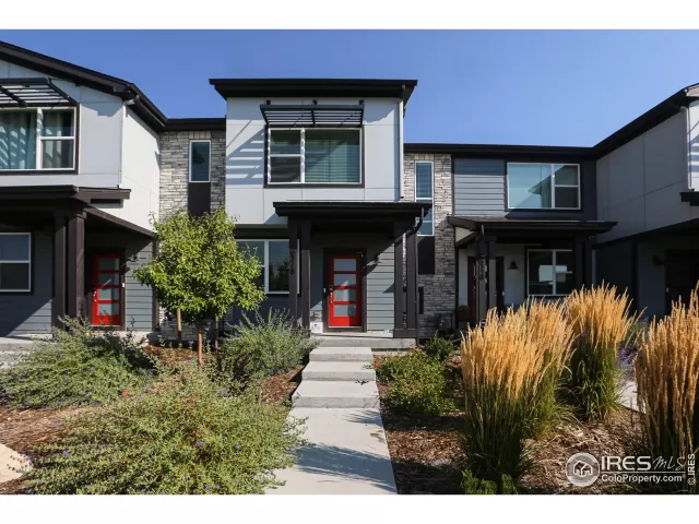 MLS: 1042989 Condo For Sale