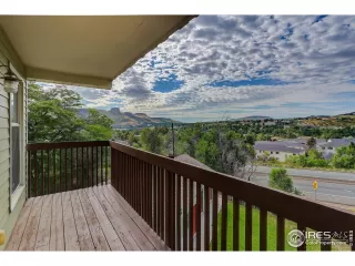 Photo #4: 1043190 Listing