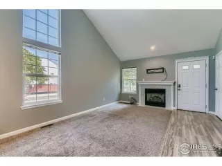 Photo #2: 1043286 Listing 