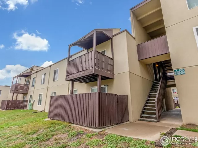 MLS: 1043578 Condo For Sale