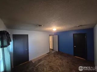 Photo #4: 1043726 Listing