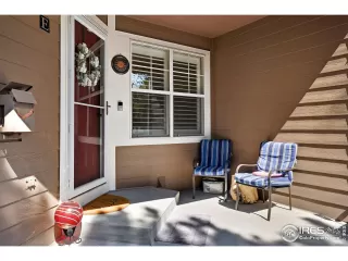 Photo #4: 1043922 Listing