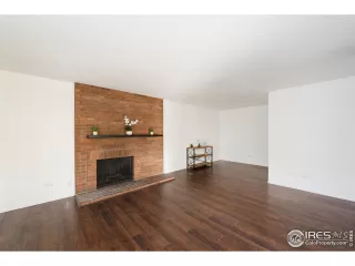 Photo #3: 1044052 Listing 