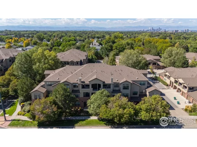 MLS: 1044065 Condo For Sale