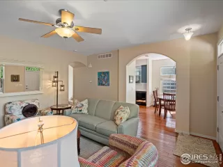 Photo #3: 1044111 Listing 